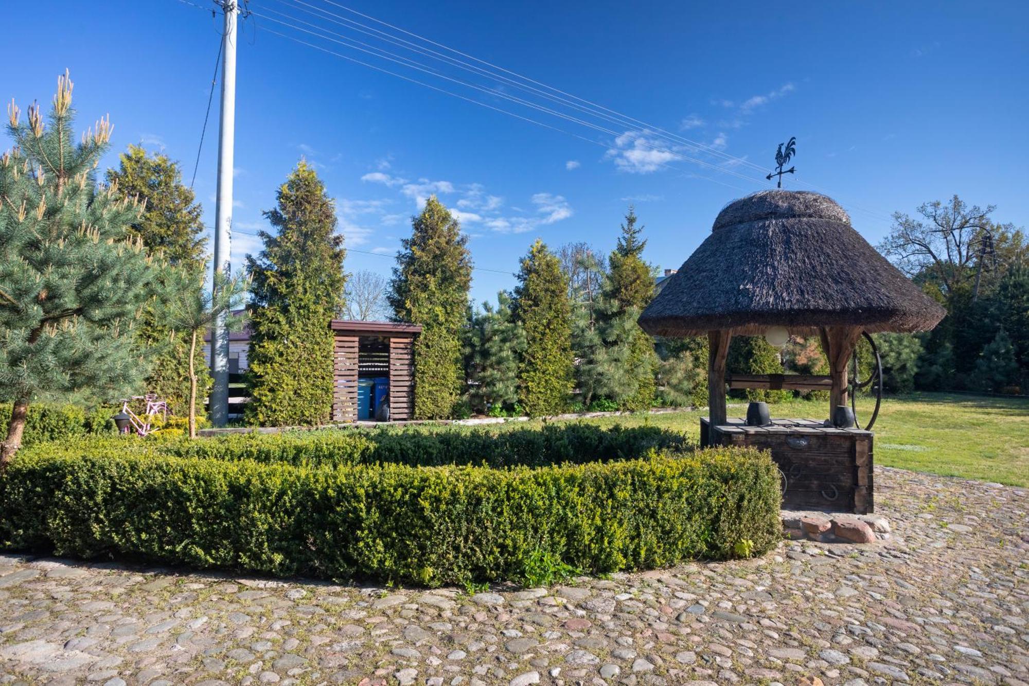 Dom Pod Lipa Villa Jaminy Exterior photo