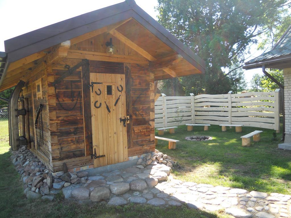 Dom Pod Lipa Villa Jaminy Exterior photo