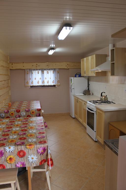 Dom Pod Lipa Villa Jaminy Exterior photo